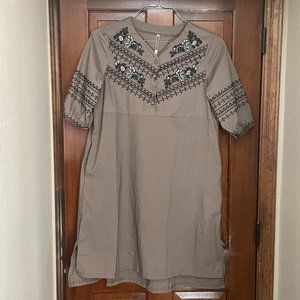 Size Large Komili gray embroidered dress